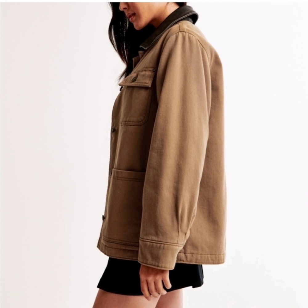 Abercrombie and Fitch Barn Jacket - Picture 3 of 12